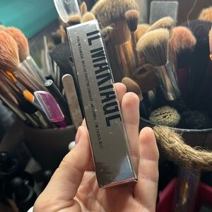 🖤Brand New in Box! Il Makiage Concealer - Shade 13🖤